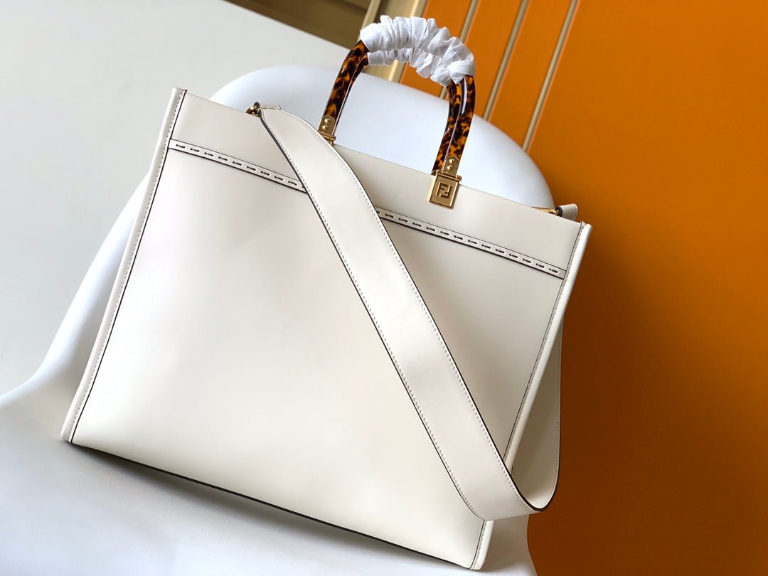 {Style No: JO37JZGI} Fend Sunshine Medium Bag 35 White Leather - Image 3