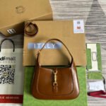 {Style No: EHN3TD1R} GG JACKIE SMALL 28 SHOULDER BAG IN CINNAMON BROWN CALFSKIN