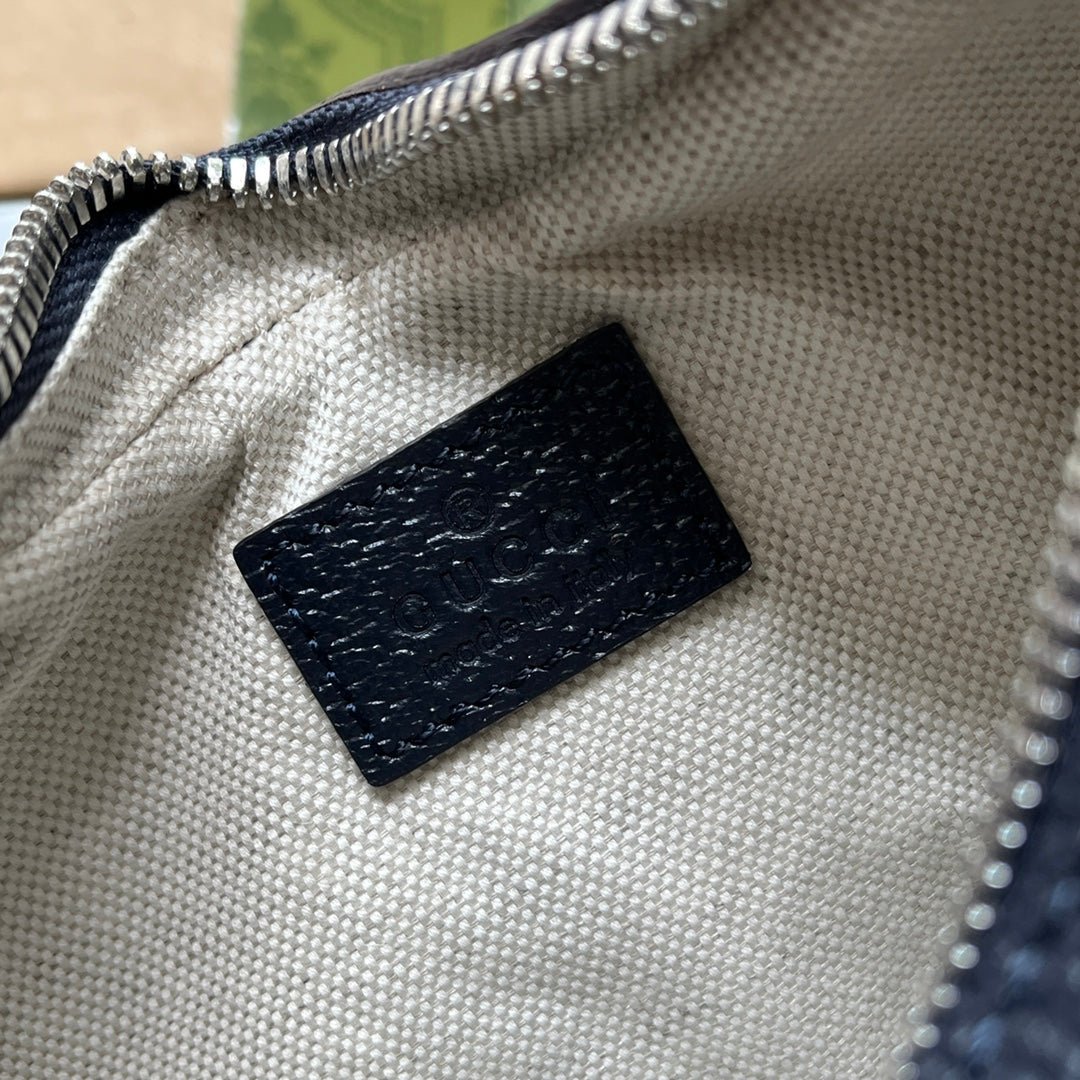 {Style No: DJ4G8C8M} ATTACHE MINI BAG 23 IN BEIGE GG AND DARK BLUE CALFSKIN - Image 9
