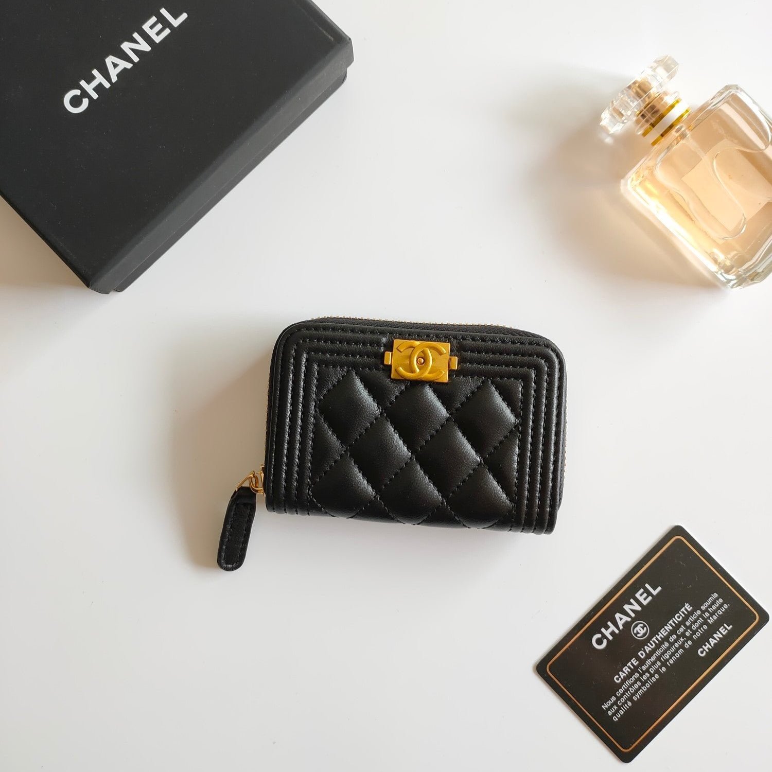 {Style No: LL9VNDGL} CC BOY ZIP COIN PURSE 11.5 BLACK CALFSKIN GOLD ICON