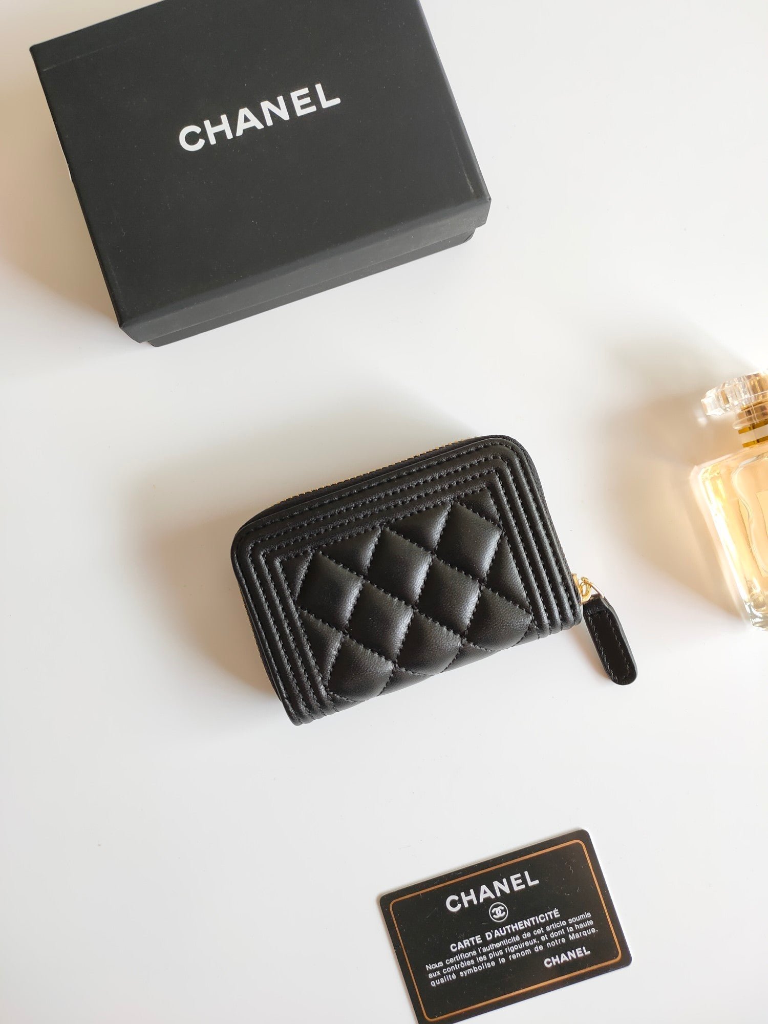 {Style No: LL9VNDGL} CC BOY ZIP COIN PURSE 11.5 BLACK CALFSKIN GOLD ICON - Image 5