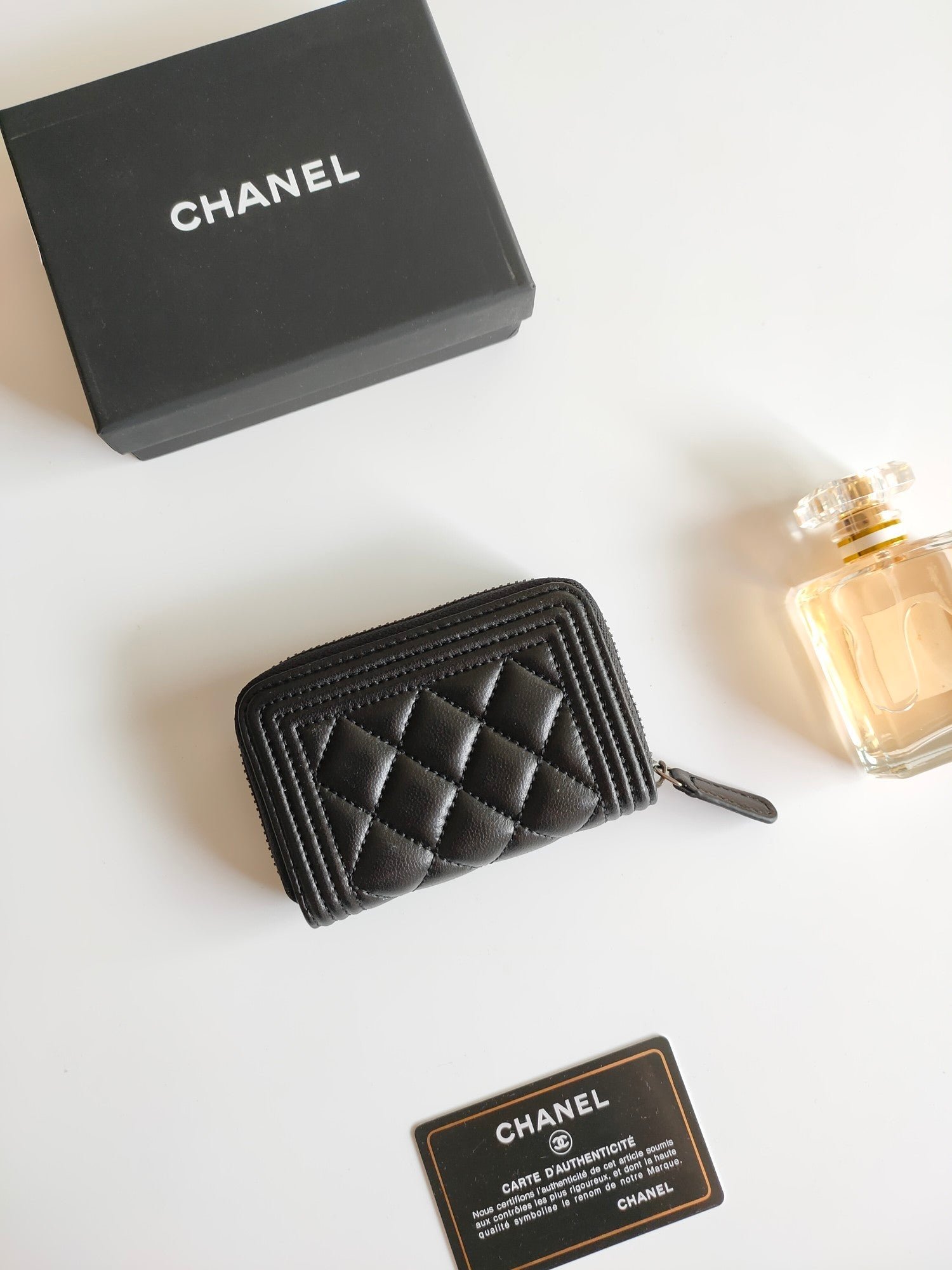 {Style No: GMTAWKH4} CC BOY ZIP COIN PURSE 11.5 BLACK GRAINED CALFSKIN ICON - Image 5