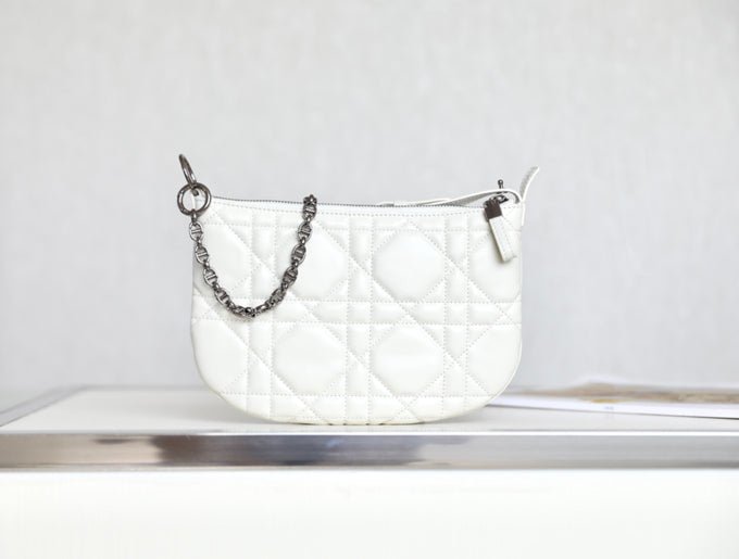 {Style No: X17Q15KG} MINI CARO BAG 25 IN WHITE LAMBSKIN - Image 2