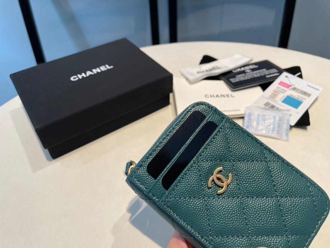 {Style No: MD5EK9F3} CC ZIPPED COIN PURSE 11 OCEAN GRAINED CALFSKIN - Image 3