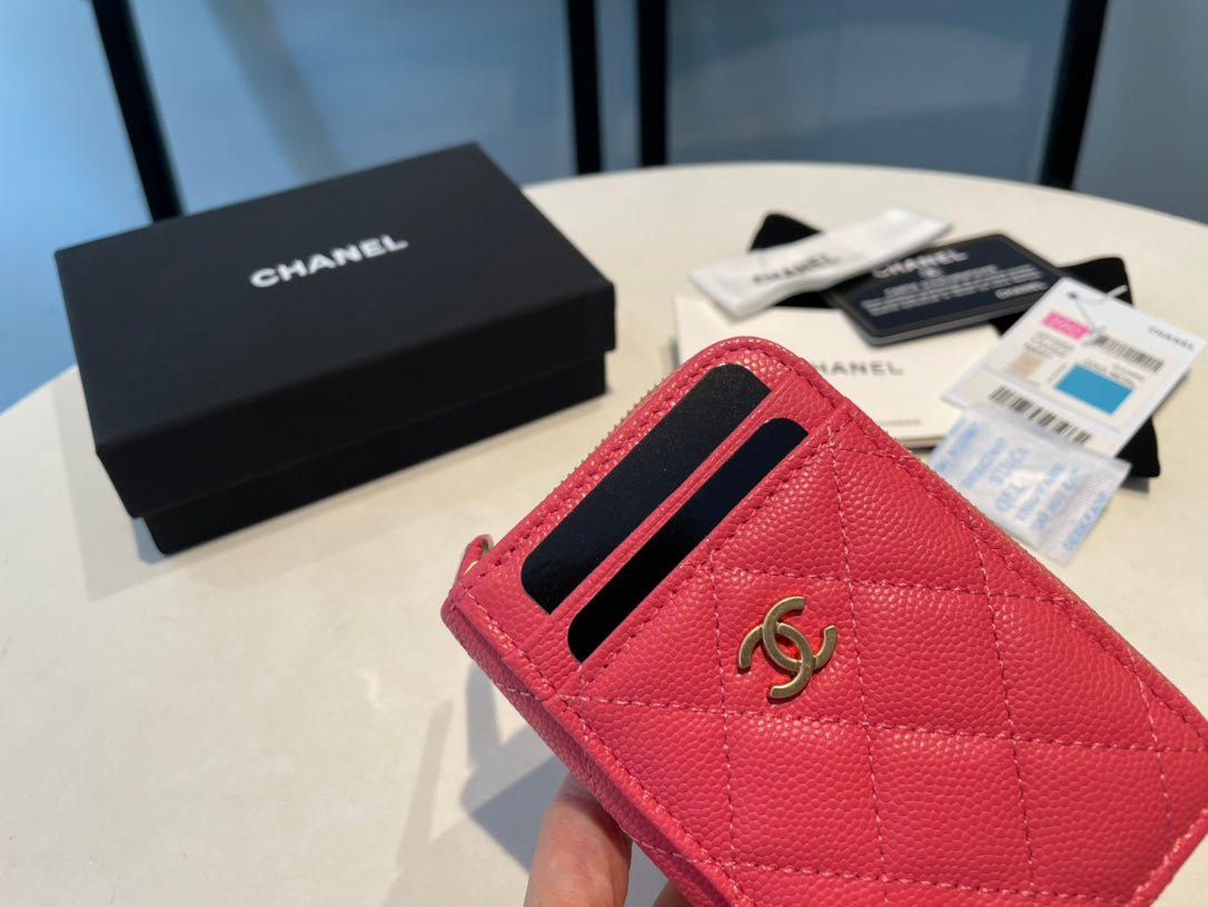 {Style No: 93M6YQFZ} CC ZIPPED COIN PURSE 11 RED PINK GRAINED CALFSKIN - Image 3