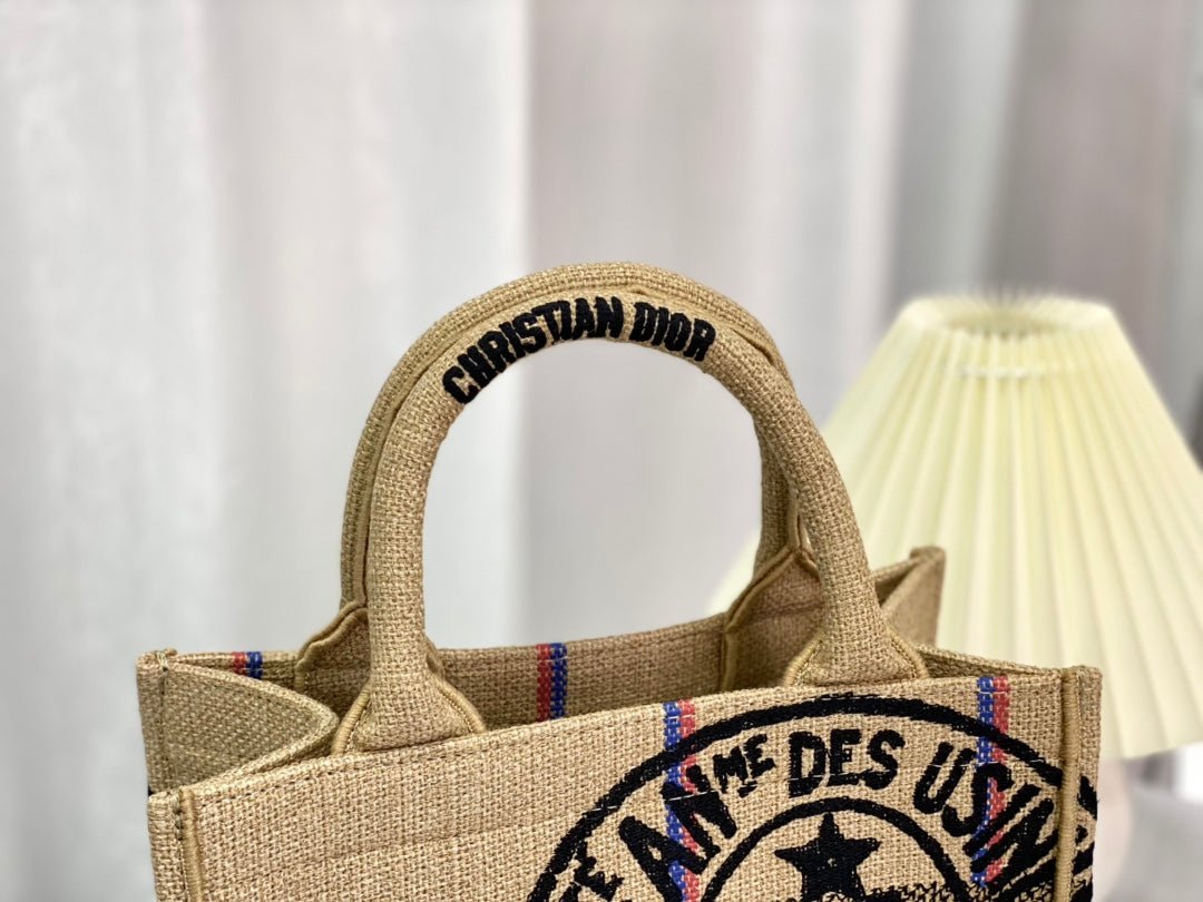 {Style No: TS3F9X58} SHOPPING BAG 26 IN BEIGE AND BLACK EMBROIDERED CANVAS - Image 7