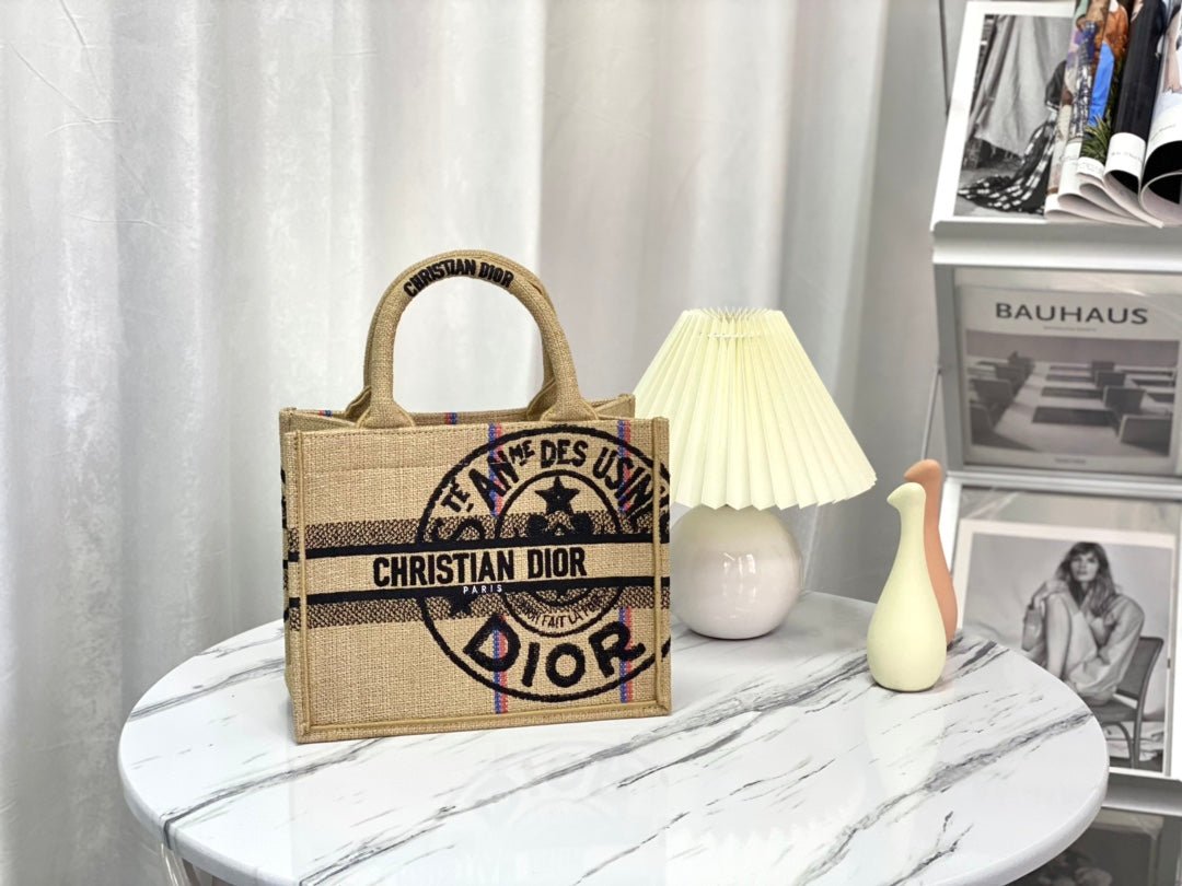 {Style No: TS3F9X58} SHOPPING BAG 26 IN BEIGE AND BLACK EMBROIDERED CANVAS - Image 2