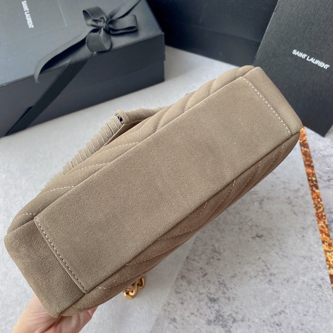 {Style No: AAW9WO36} COLLEGE TASSEL 24 IN LIGHT FAWN SUEDE GOLD HARDWARE - Image 2