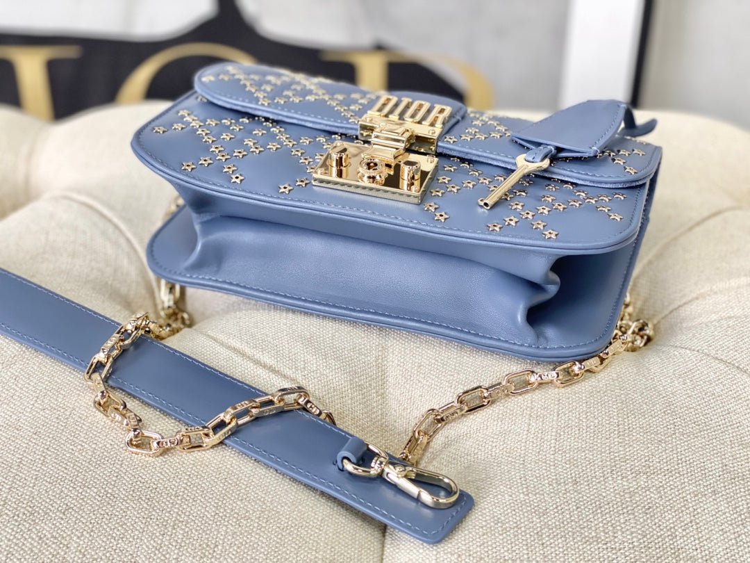 {Style No: PWZUVZ1Z} LIMITED BAG 21 IN SAPPHIRE BLUE LAMBSKIN - Image 6