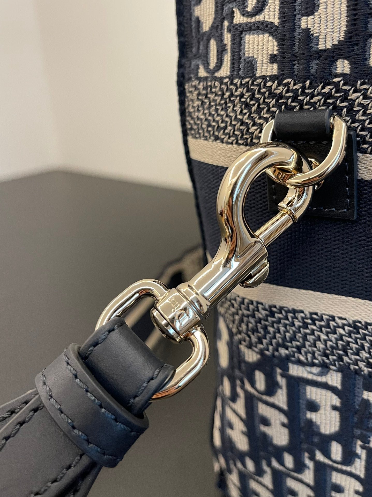 {Style No: TT9Z7764} MEDIUM 28 DIORCAMP BAG IN BLUE OBLIQUE EMBROIDERY - Image 8