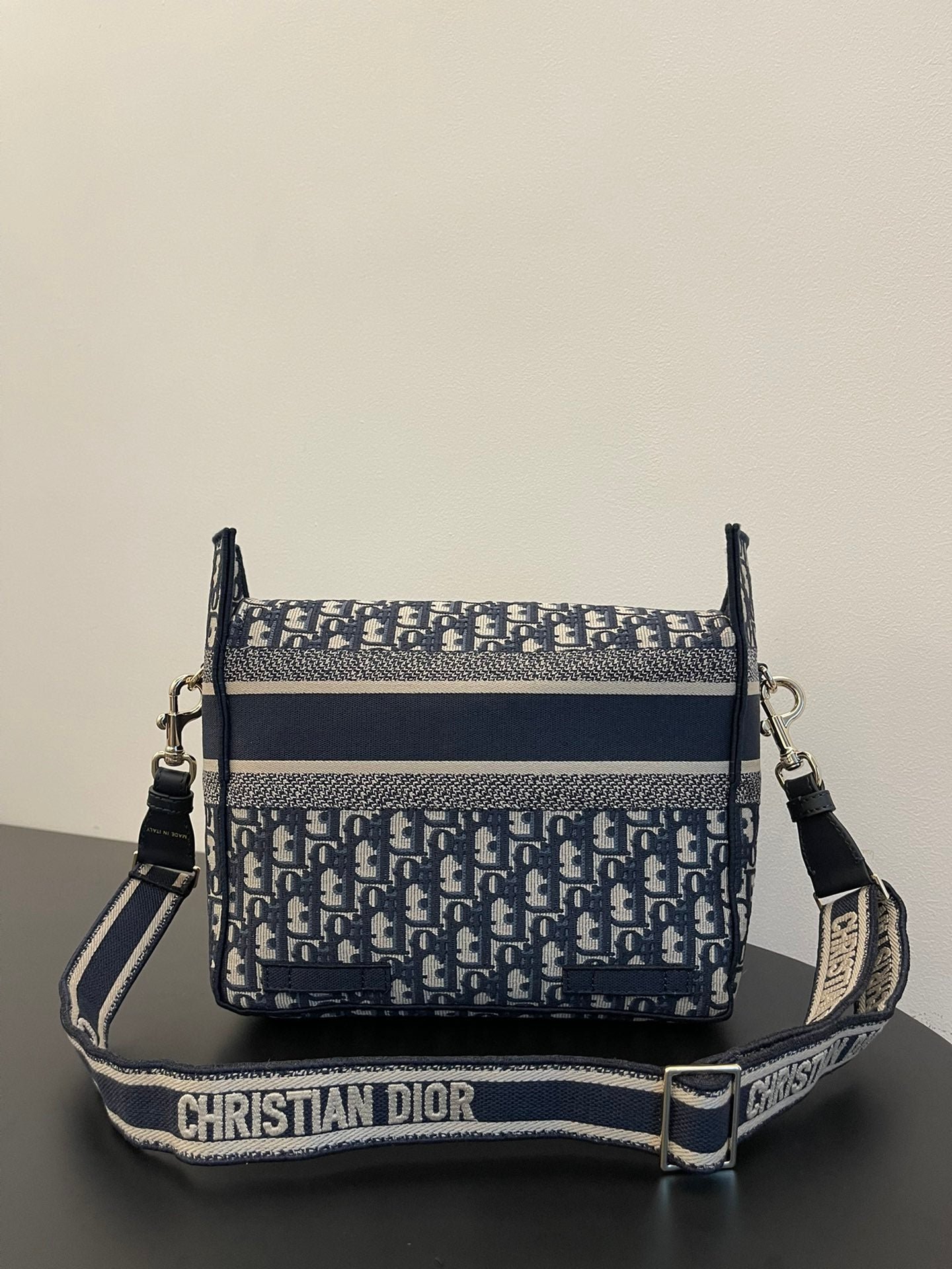 {Style No: TT9Z7764} MEDIUM 28 DIORCAMP BAG IN BLUE OBLIQUE EMBROIDERY - Image 2