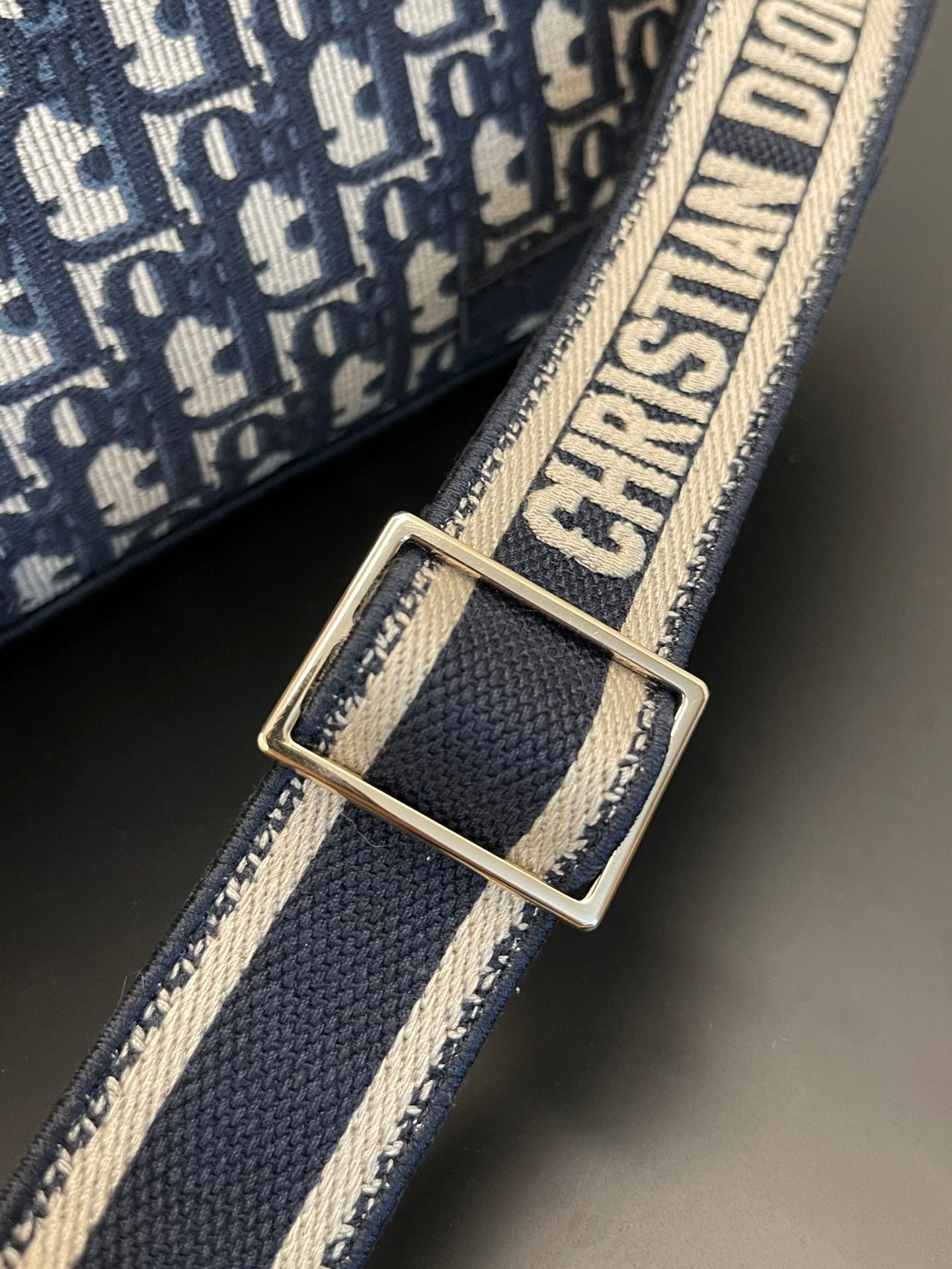 {Style No: TT9Z7764} MEDIUM 28 DIORCAMP BAG IN BLUE OBLIQUE EMBROIDERY - Image 9