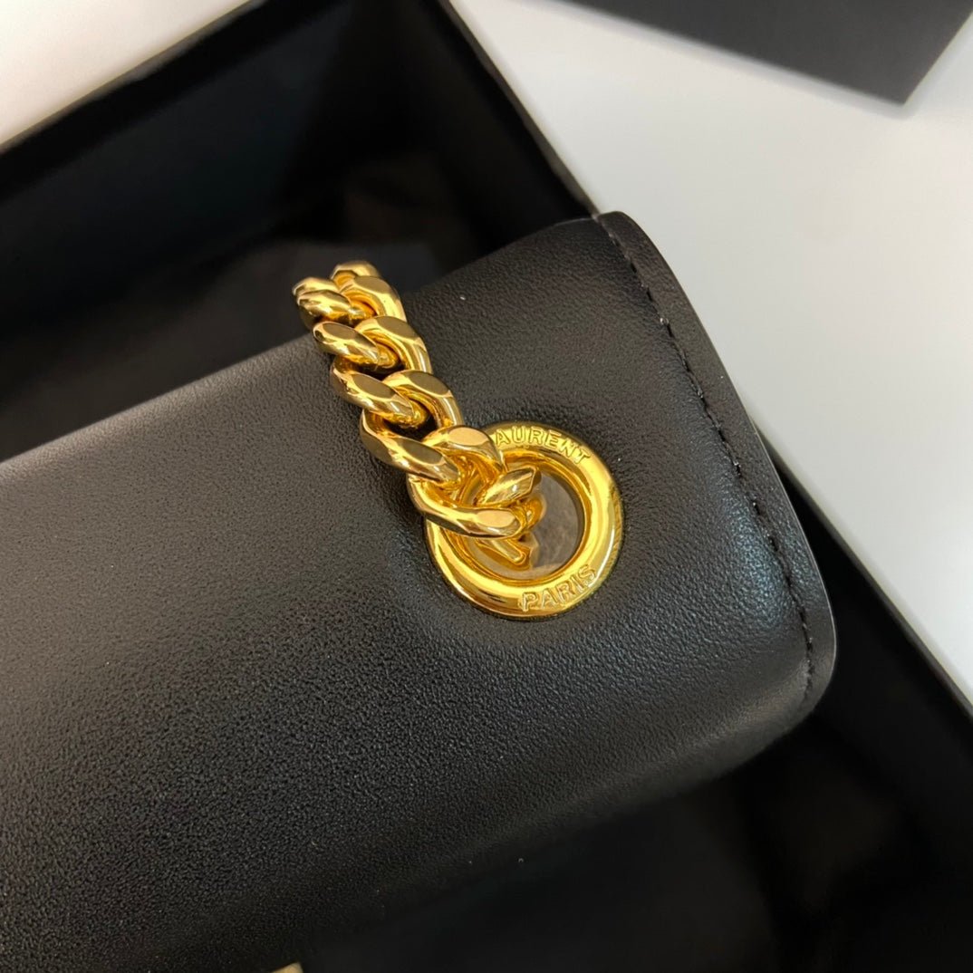 {Style No: CYS4XFY4} KATE TASSEL 24 BLACK CALFSKIN WITH GOLD LOGO - Image 5