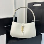 {Style No: XV1EVBGO} LE 5 À 7 BAG 24 WHITE CALFSKIN