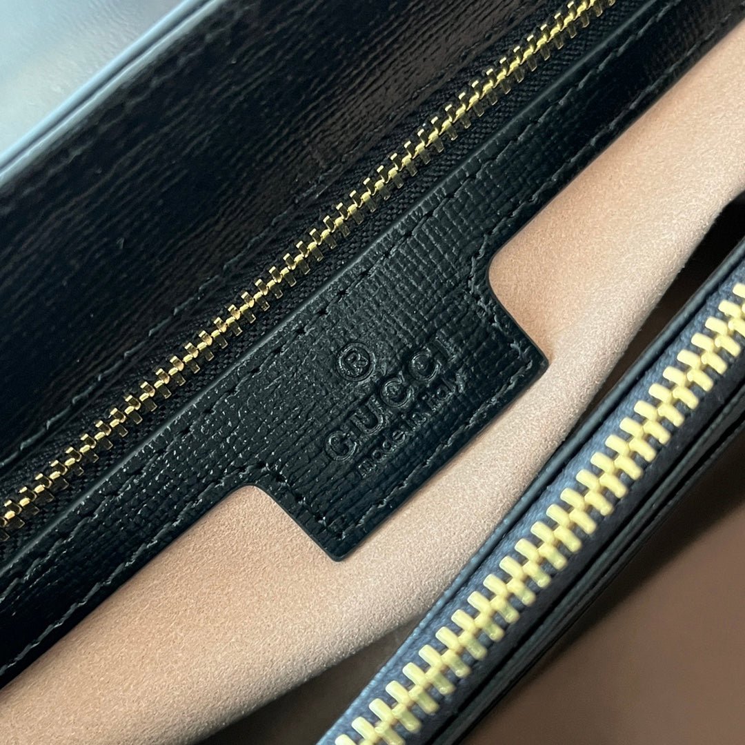 {Style No: TPI5312Z} HORSEBIT 1955 MEDIUM TOP HANDLE BAG 29 IN BLACK CALFSKIN GOLD HARDWARE - Image 5