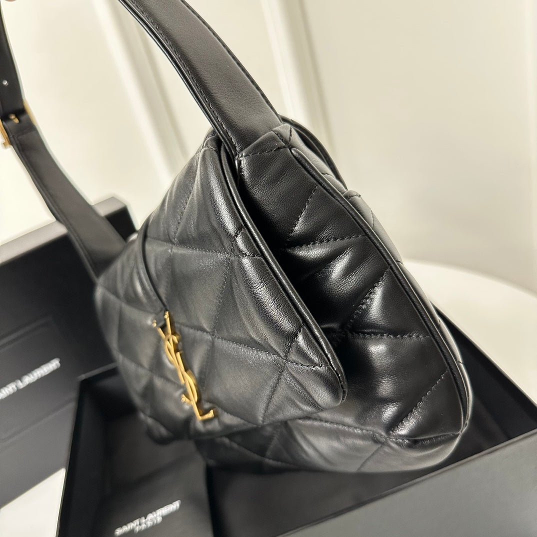 {Style No: P3YK4362} LE 5 À 7 HANDBAG 24 IN BLACK LAMBSKIN - Image 3