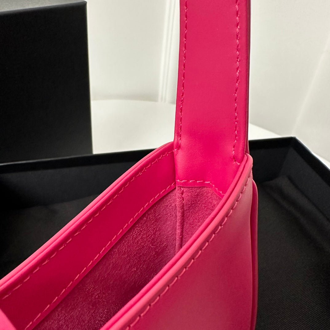 {Style No: SUDCUJSJ} MINI 19 BRIGHT PINK SMOOTH CALFSKIN - Image 9