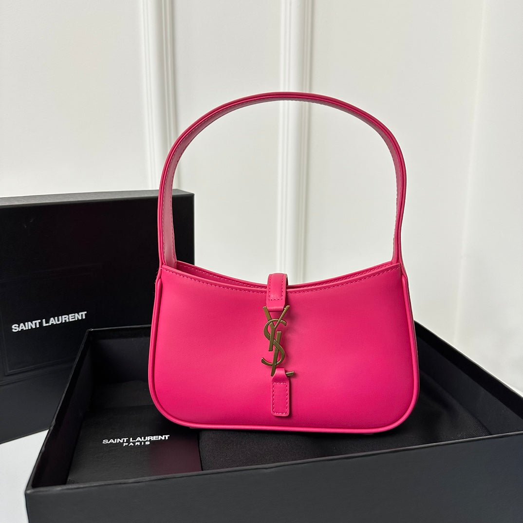 {Style No: SUDCUJSJ} MINI 19 BRIGHT PINK SMOOTH CALFSKIN