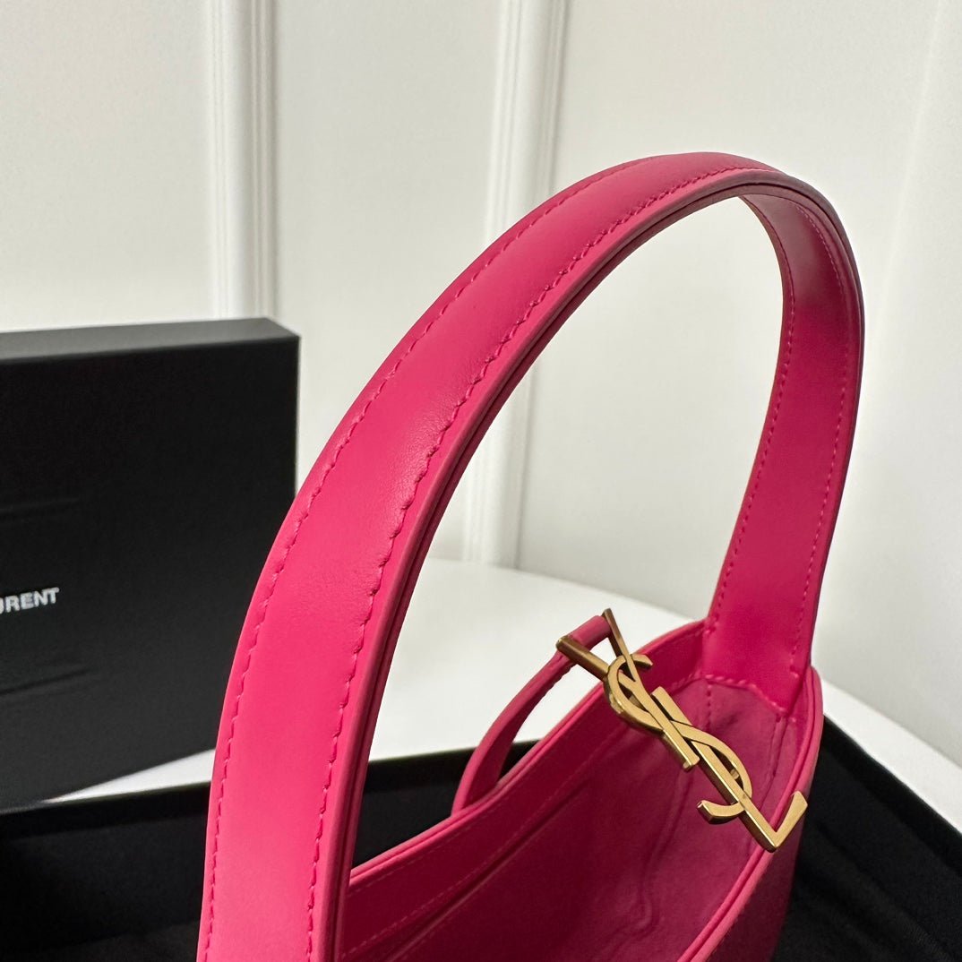 {Style No: SUDCUJSJ} MINI 19 BRIGHT PINK SMOOTH CALFSKIN - Image 2