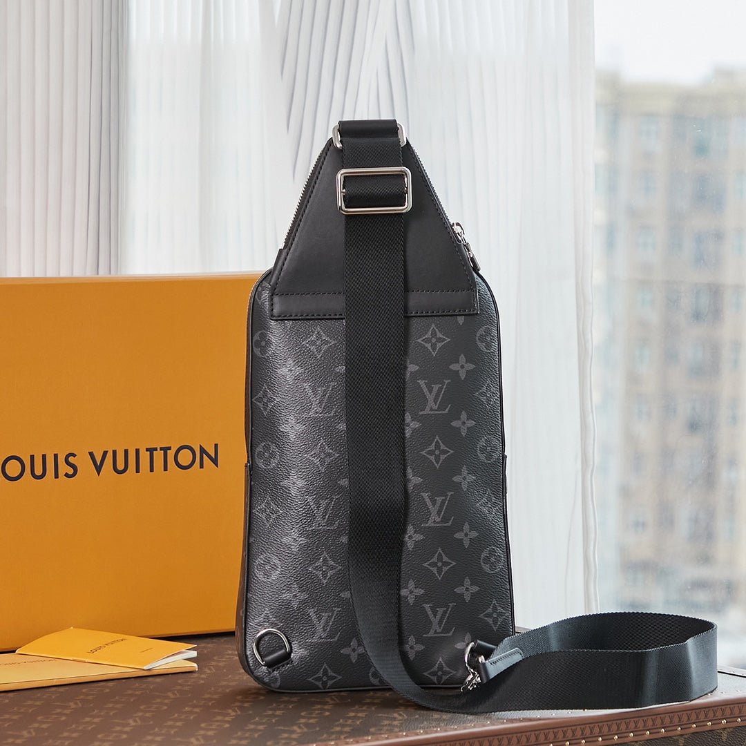 {Style No: VX53VIDX} AVENUE SLINGBAG 31 IN BLACK MONOGRAM ECLIPSE CANVAS - Image 8