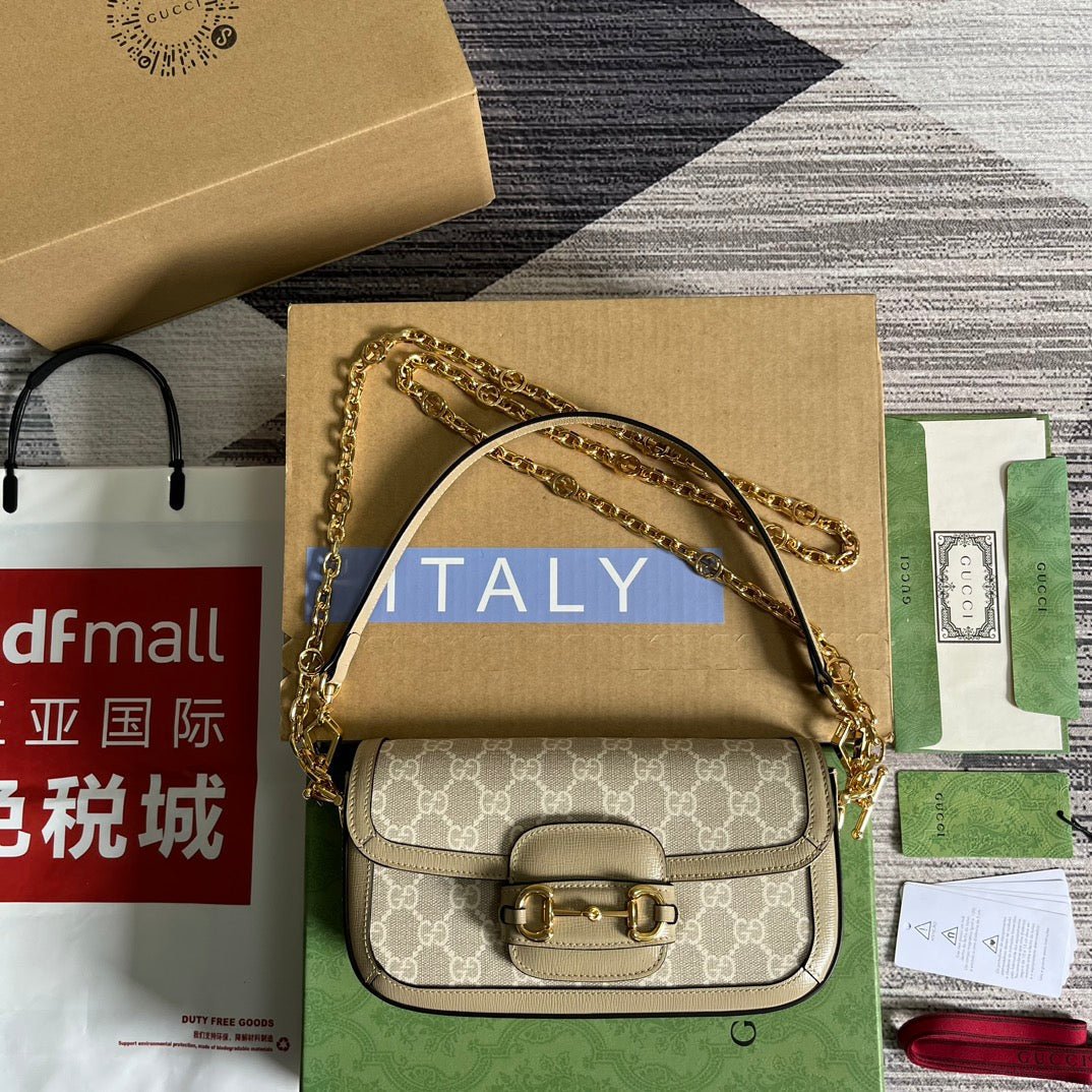 {Style No: NLEF1NGZ} GG HORSEBIT 1955 BAG 24 IN WHITE CANVAS AND BEIGE CALFSKIN