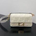 {Style No: O6QAU41L} FENDI 26 BAGUETTE WHITE NAPPA LEATHER BAG WITH GOLD HARDWARE