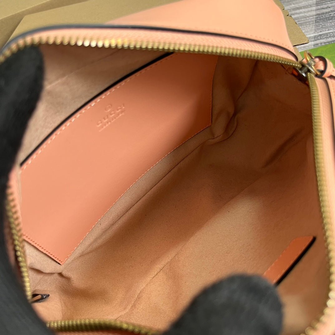 {Style No: MNIKFKCP} GG MARMONT SMALL 24 MATELASSÉ IN PEACH PINK CALFSKIN - Image 5