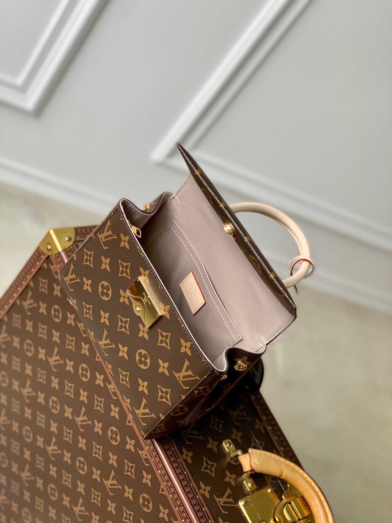 {Style No: 6V18KRNY} CLUNY MINI 20 IN BROWN MONOGRAM CANVAS - Image 2