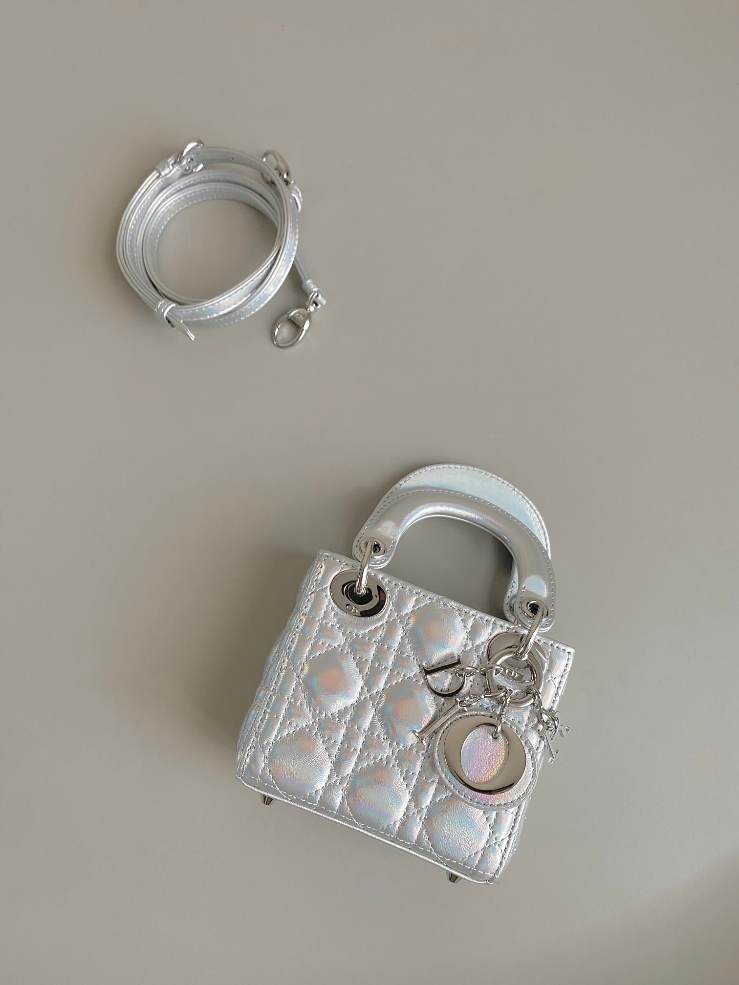 {Style No: JUTDB722} MICRO LADY 12 BAG IN SILVER LAMBSKIN - Image 2