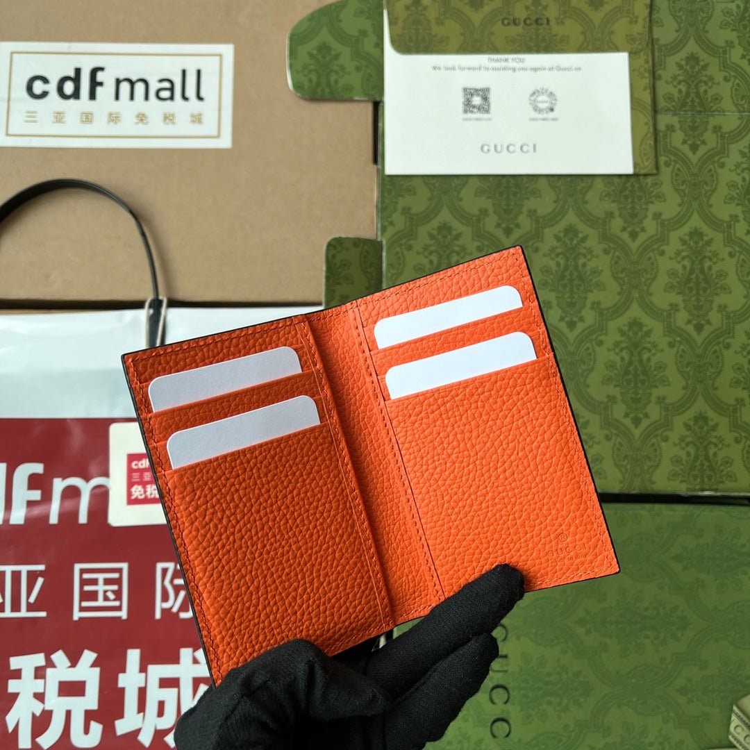 {Style No: EBW7AUMC} CARD HOLDER 12 IN ORANGE EMBOSSED CALFSKIN - Image 3