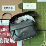 {Style No: GXFPY35V} SHOULDER BAG 23 IN GRAY CALFSKIN