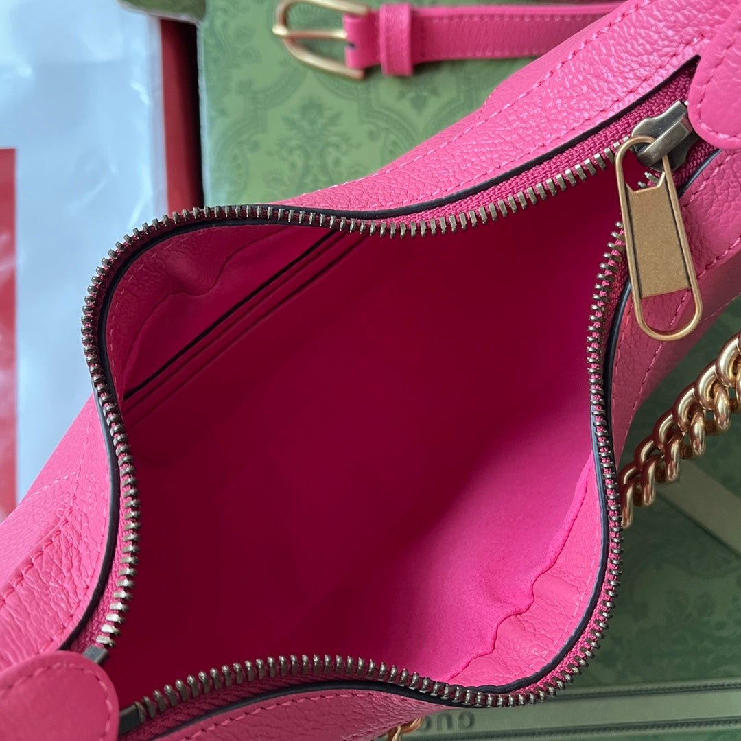 {Style No: ZVJL453W} SHOULDER BAG 25 IN BRIGHT PINK CALFSKIN GOLD HARDWARE - Image 3