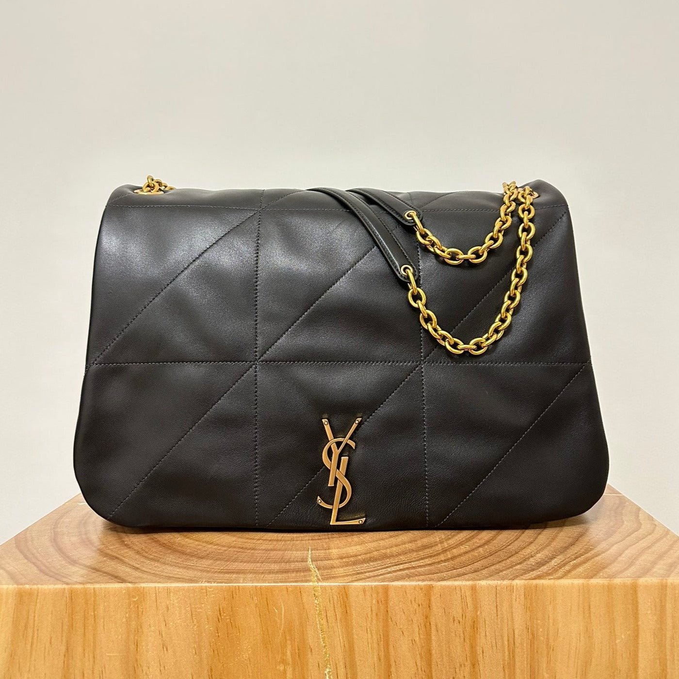 {Style No: OGKVRWTG} JAMIE 43 LARGE LAMBSKIN BLACK