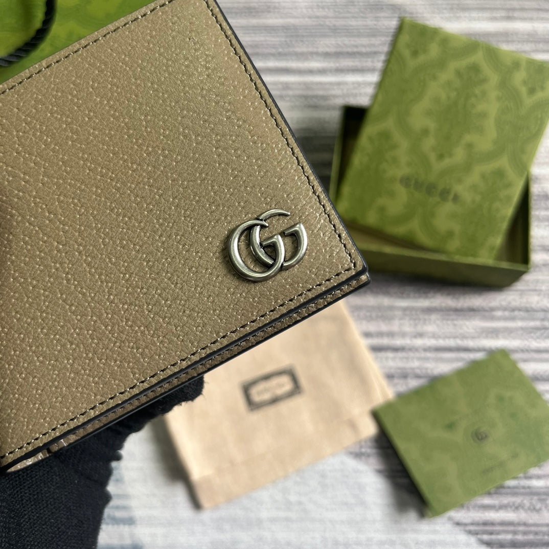 {Style No: 2GZS8QV2} GG MARMONT 11 BIFOLD WALLET IN MOCHA BROWN CALFSKIN - Image 3