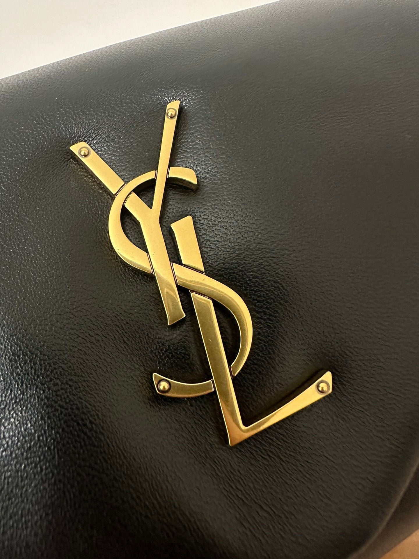 {Style No: 4LIUIBXR} CALYPSO 26 BLACK LAMBSKIN CHAIN BAG - Image 9