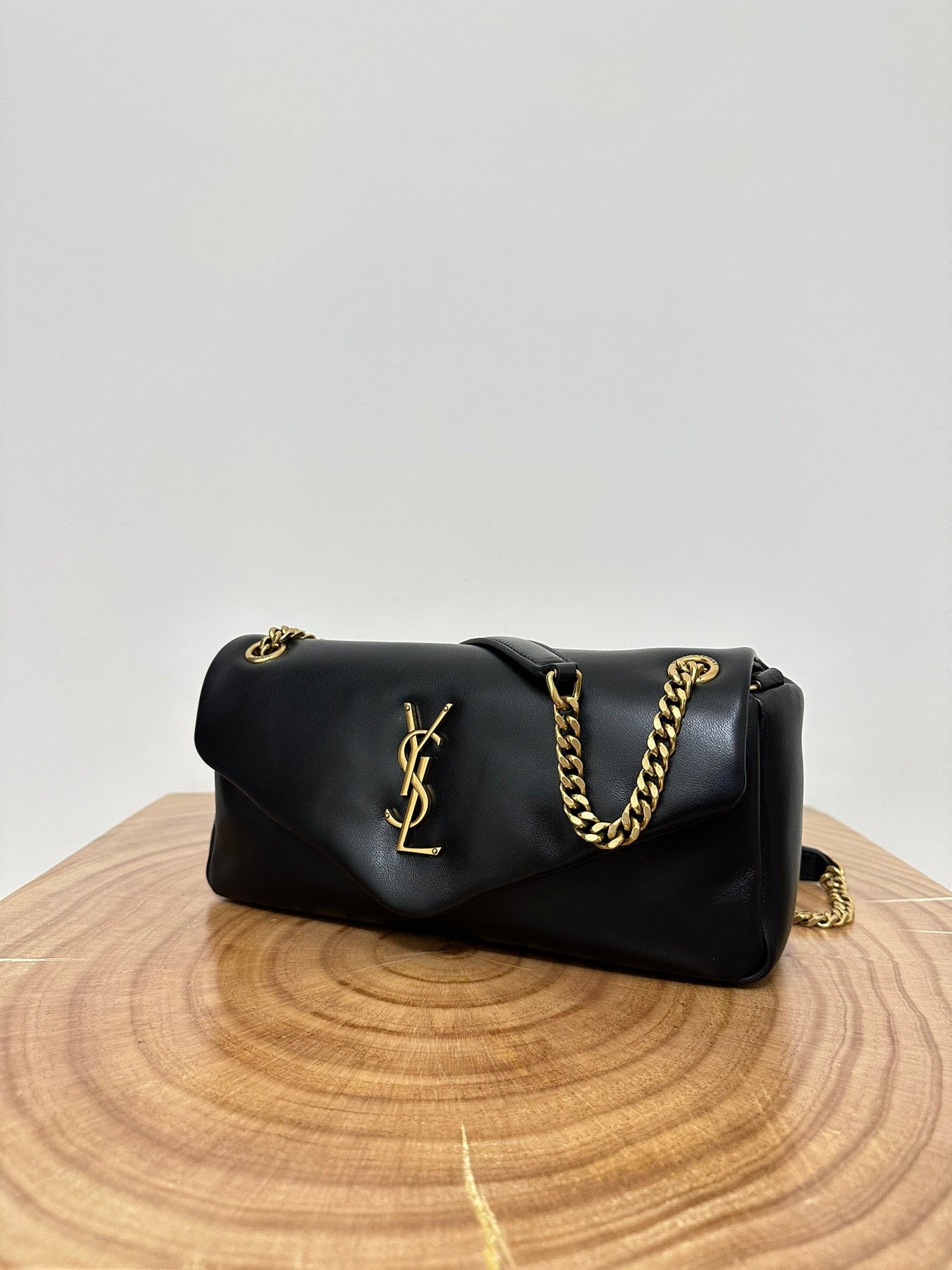 {Style No: 4LIUIBXR} CALYPSO 26 BLACK LAMBSKIN CHAIN BAG - Image 2