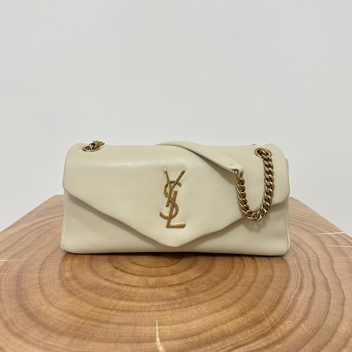 {Style No: BGM1R2KN} CALYPSO 26 MILKY WHITE LAMBSKIN CHAIN BAG