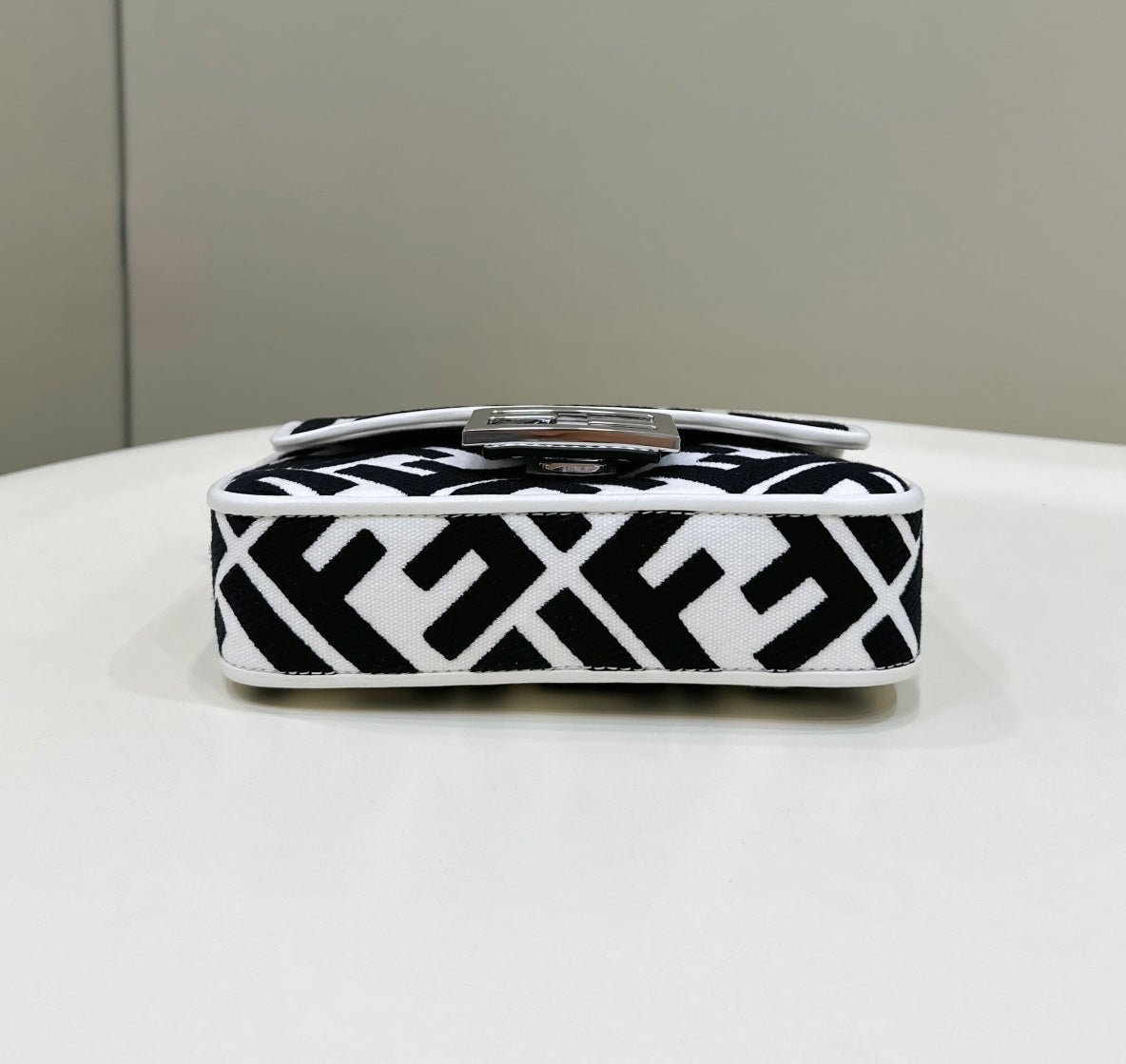 {Style No: 7OGK713Y} FENDI 19 BAGUETTE BAG IN BLACK MIX WHITE CANVAS WITH GOLD HARDWARE - Image 8