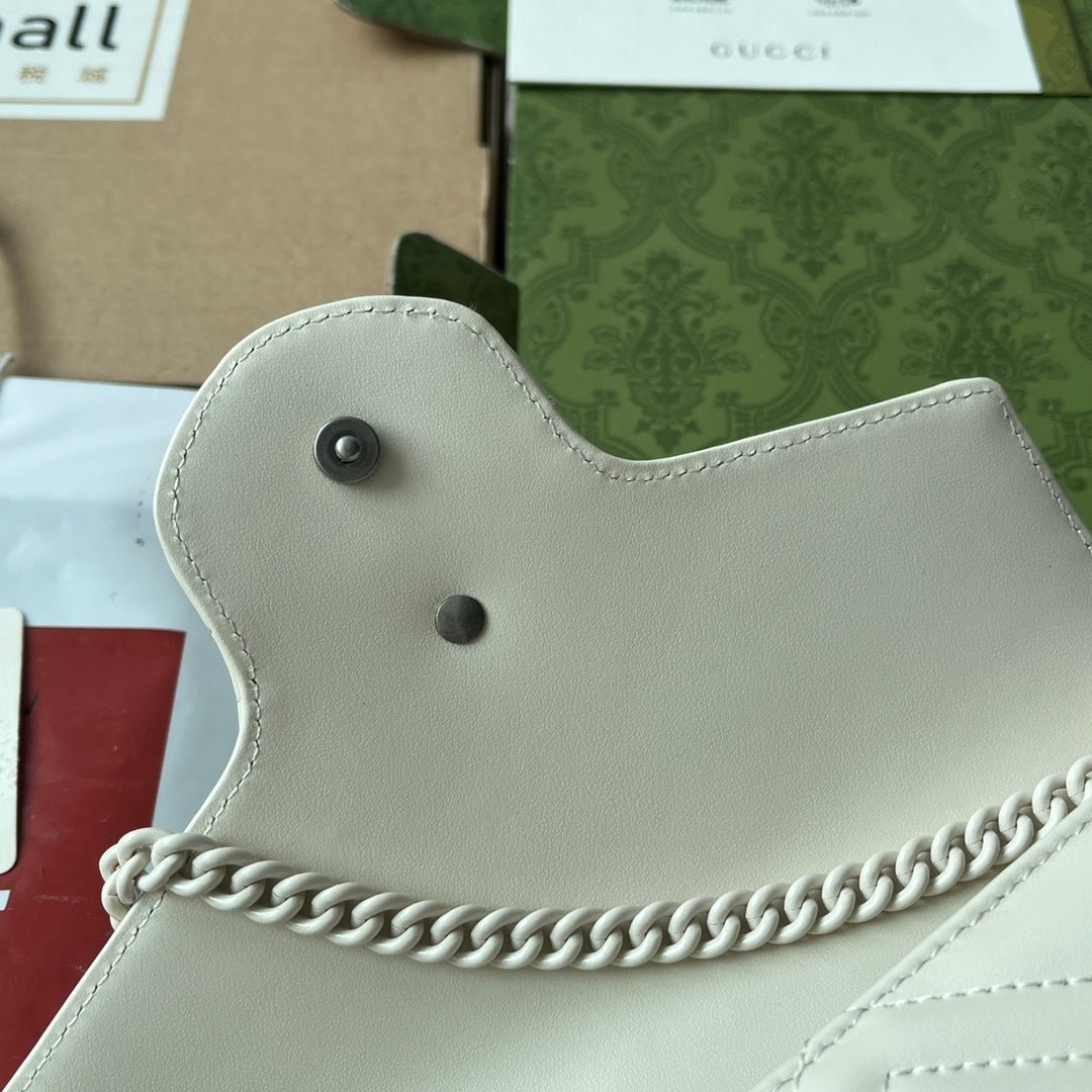 {Style No: G8414YTZ} MARMONT QUILTED HANDBAG 20 IN WHITE CALFSKIN - Image 3