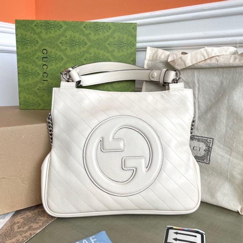{Style No: GH1H9IHY} BLONDIE TOTE BAG 30 IN WHITE CALFSKIN SIVLER HARDWARE