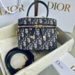 {Style No: FCHJQJVM} SIGNATURE VANITY 16 IN BLUE OBLIQUE JACQUARD