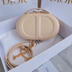 {Style No: WOLVL6R2} SIGNATURE 18 OVAL BAG IN BEIGE CALFSKIN