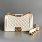 {Style No: QQTDWEPE} CC MEDIUM 25 BOY BAG IN WHITE LAMBSKIN GOLD HARDWARE