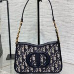 {Style No: 3YCXF5DP} HOBO SIGNATURE 23 BAG IN BLACK BEIGE PATTERN LAMBSKIN