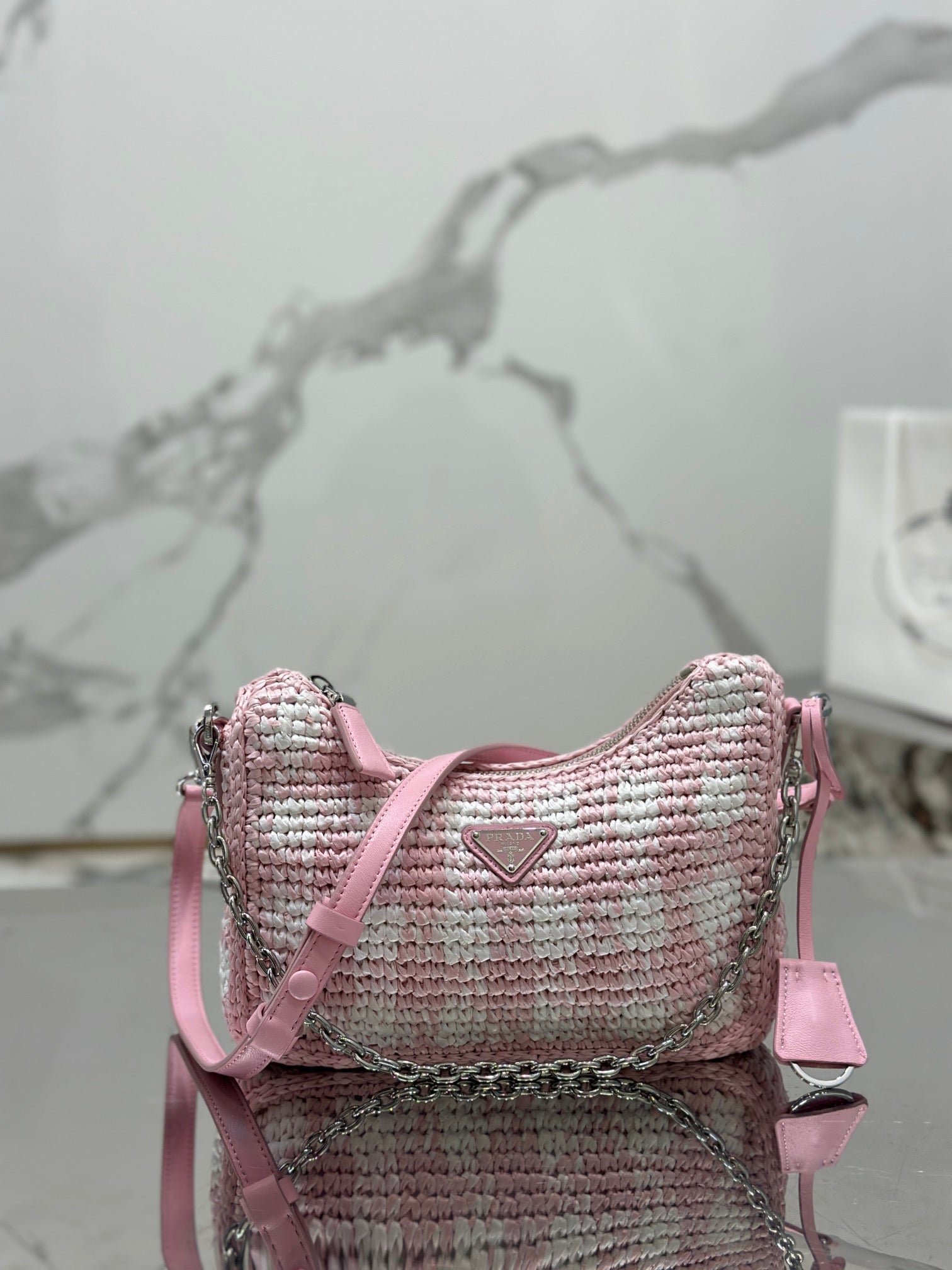 {Style No: KZ6M4WEJ} CROCHET HOBO BAG 22 IN PINK MIX WHITE RAFFIA SILVER HARDWARE - Image 7