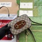 {Style No: U74IDL24} HORSEBIT 1955 SMALL CAMERA BAG 20 IN BEIGE AND EBONY GG BROWN CALFSKIN