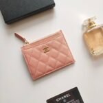 {Style No: DA8QGIGH} CC ZIPPED CARD HOLDER 11.5 PEACH GRAINED CALFSKIN GOLD ICON