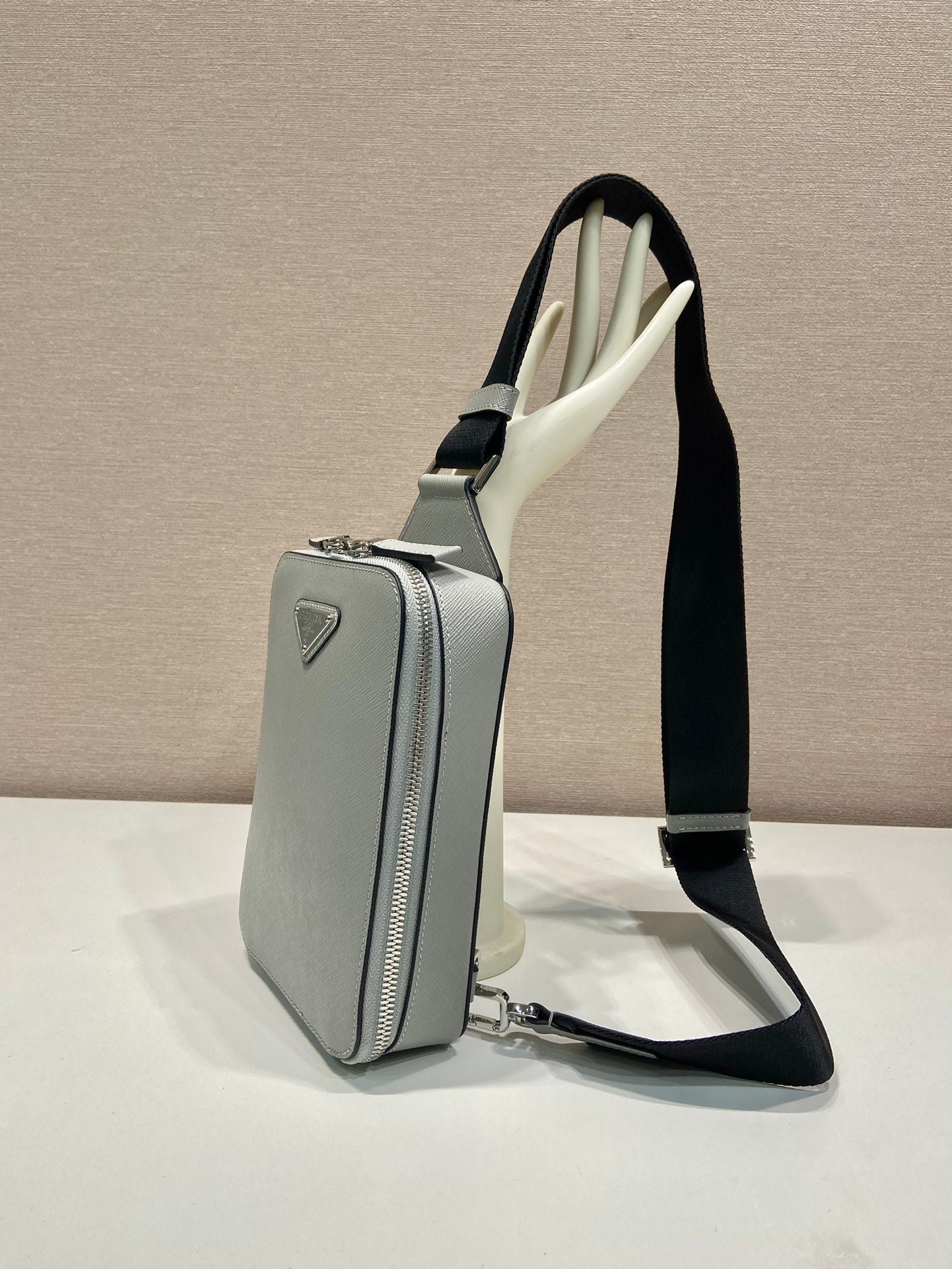 {Style No: PC611HC8} CHEST BAG 20 IN ECHO GRAY SAFFIANO LEATHER - Image 9