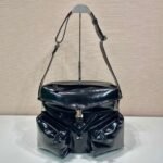 {Style No: AFSOIBPT} CROSSBODY BAG 29 IN BLACK OIL WAX LAMBSKIN