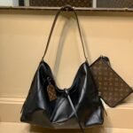 {Style No: OYR4NSVU} CARRYALL DARK 39 IN BLACK LAMBSKIN BROWN MONOGRAM TAG